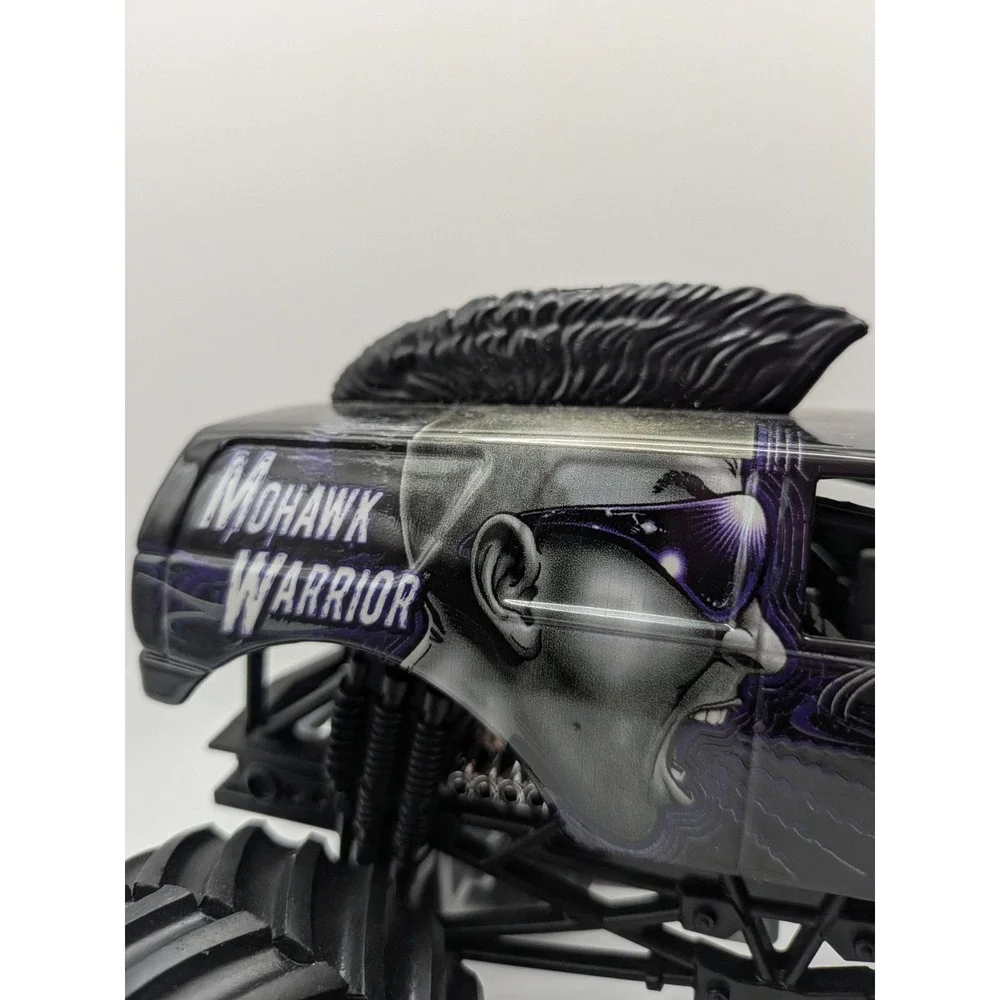 Monster Jam Mohawk Warrior Diecast Monster Truck Large 1:24 Purple Black Metal
